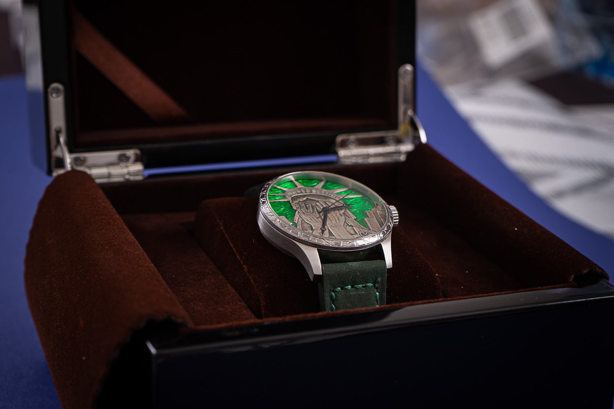 Lady Liberty Piece Unique