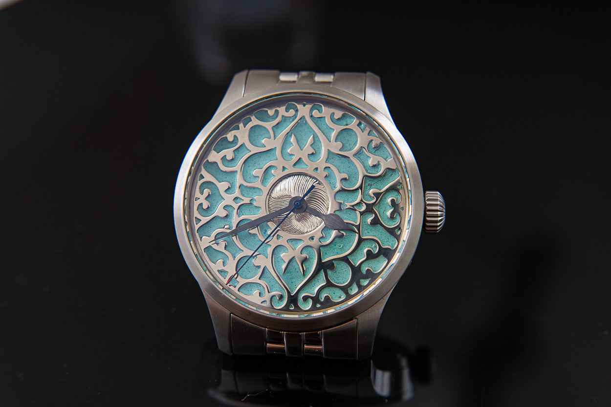 trenyo Alhambra Enameled Dial