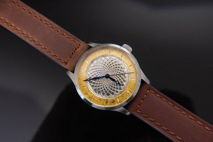 trenyo Freehand Guilloche in 925 silver and 22k gold leaf