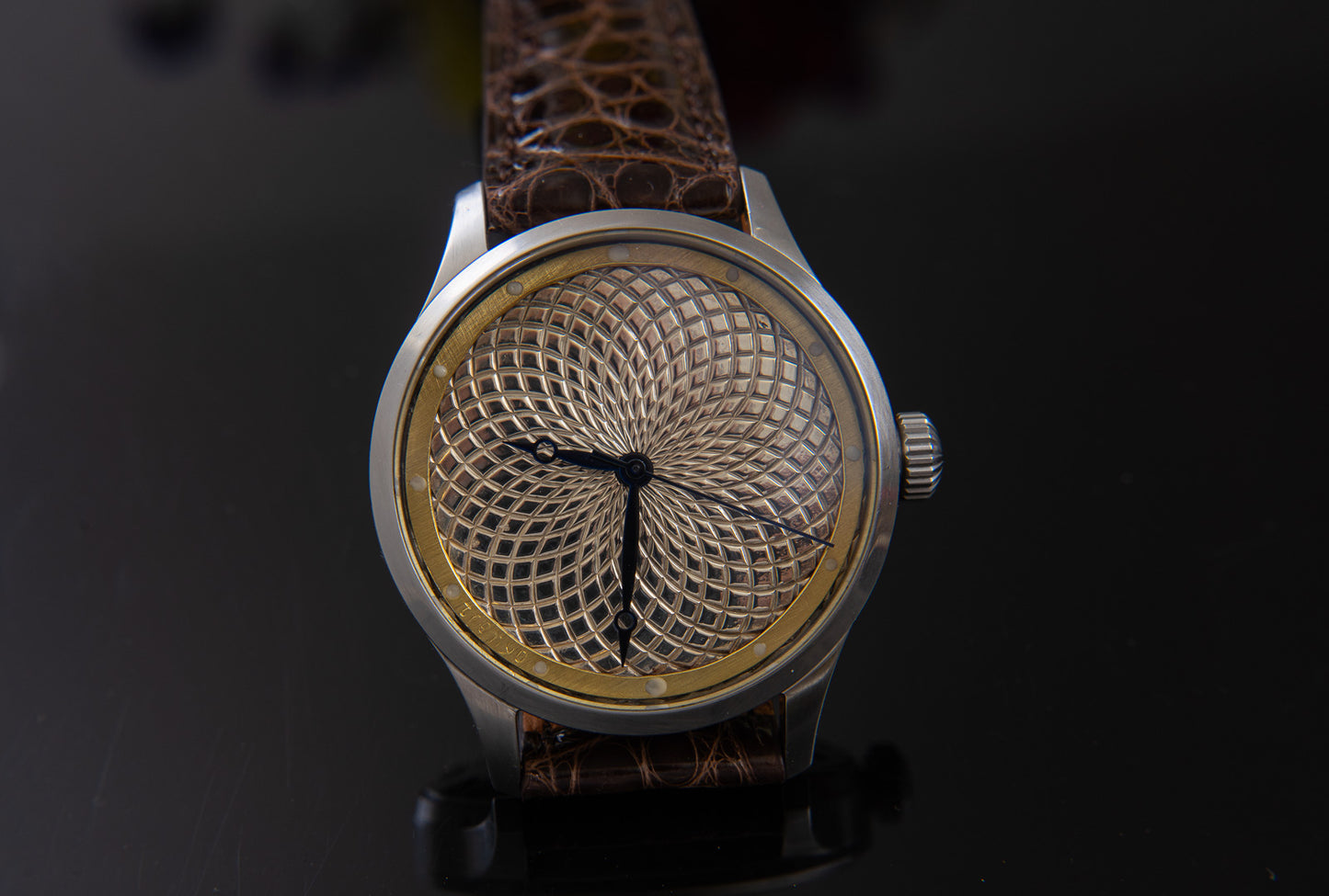 Freehand guilloche in 925 silver