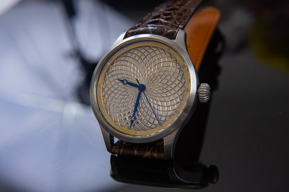 Freehand guilloche in 925 silver