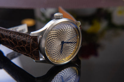 Freehand guilloche in 925 silver