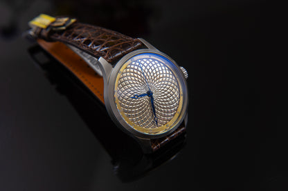 Freehand guilloche in 925 silver